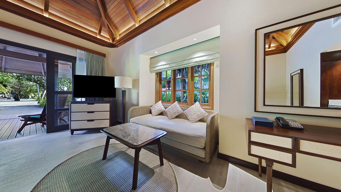 Island Cottage at Sheraton Maldives Full Moon Resort & Spa thumbnail 4